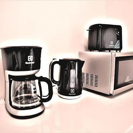 Sara In Luxury Sophia 3 *