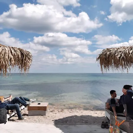 Sara In Luxury Sophia 3