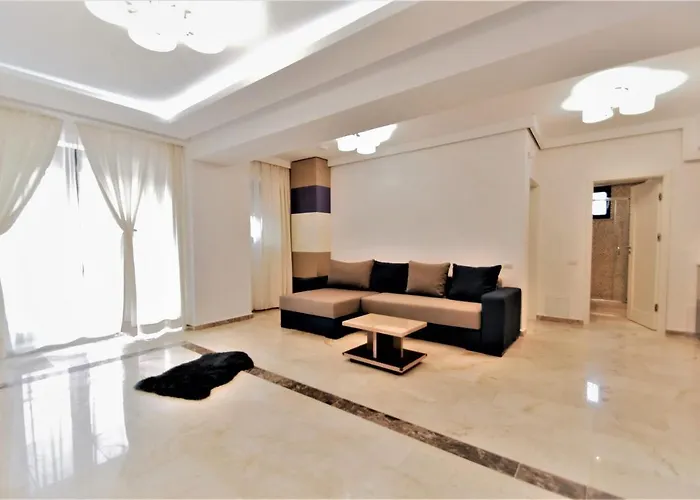 Sara In Luxury Sophia 3 *